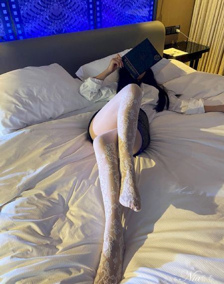 年轻的女邻居hd中字免费观看_BD英语完整在线观看
