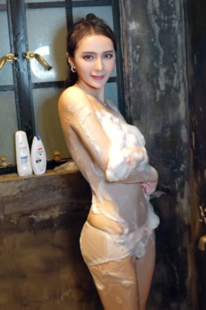 伊人精品在线观看_不卡在线观看