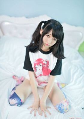 dj高潮尖叫啊一声什么歌名_成长在线视频免费观看