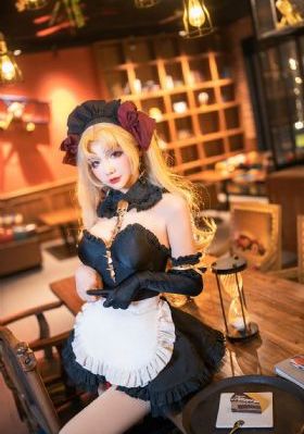 女王俱乐部的圣水调教_DVD电影免费在线